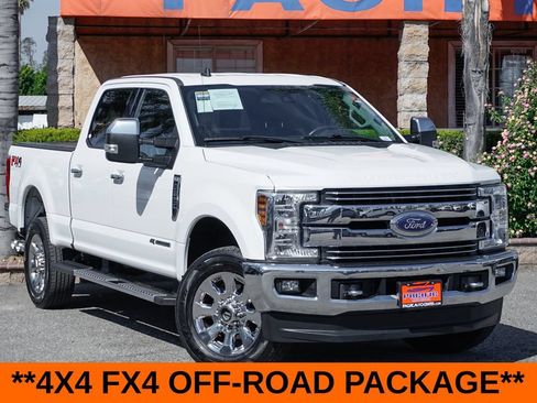 Used 2019 Ford F250 Lariat w/ Lariat Ultimate Package AWD/4WD image 2