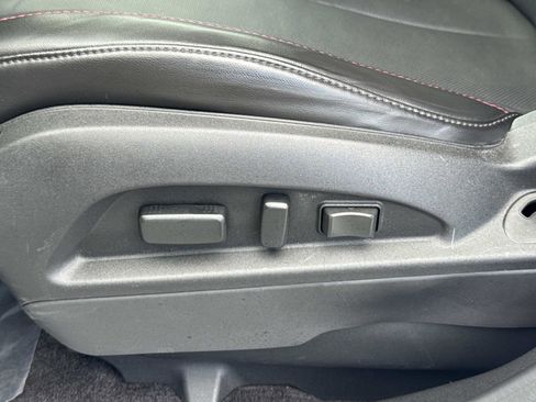 Used 2015 Chevrolet Equinox LTZ FWD image 22