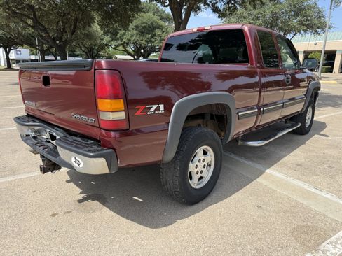 Used 2001 Chevrolet Silverado 1500 LS w/ Off-Road Chassis Pkg AWD/4WD image 5