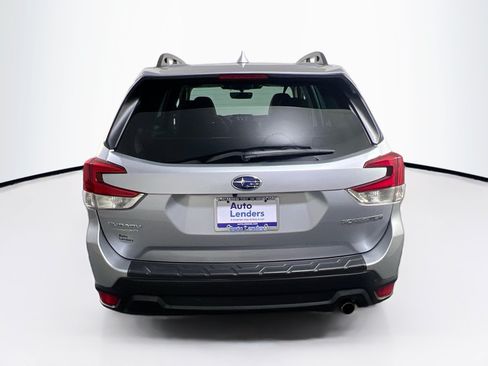 Used 2023 Subaru Forester Limited AWD/4WD image 6