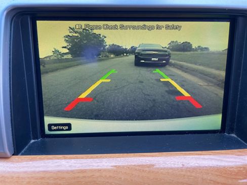 Used 2010 Lincoln MKZ image 29