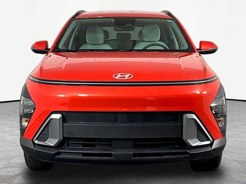 Used 2025 Hyundai Kona SEL AWD/4WD image 2