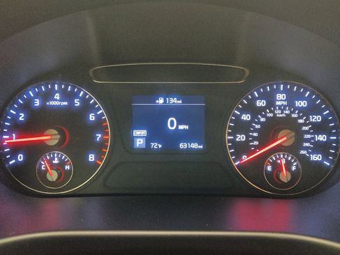 Used 2019 Kia Sorento L FWD image 23