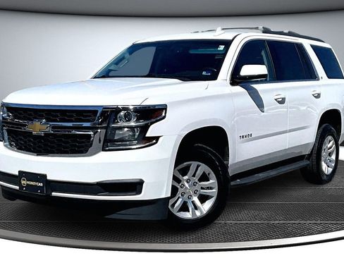 Used 2019 Chevrolet Tahoe LT image 3