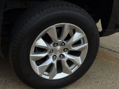 Used 2017 Chevrolet Silverado 1500 LT image 34