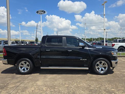 Used 2020 RAM 1500 Laramie RWD image 2