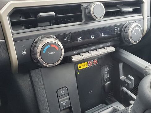 Used 2024 Toyota Tacoma TRD Off-Road w/ TRD Off Road Upgrade Package image 33