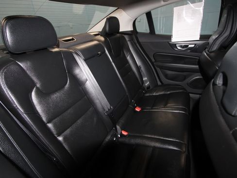 Used 2024 Volvo S60 B5 Plus AWD/4WD image 21