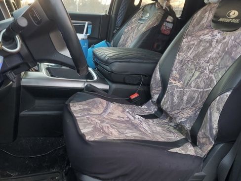 Used 2021 RAM 1500 Classic Warlock w/ Luxury Group image 7