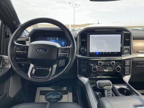 Used 2025 Ford F150 Platinum w/ FX4 Off-Road Package image 16