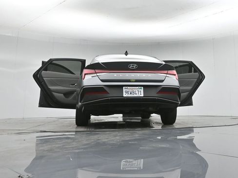 Used 2024 Hyundai Elantra SEL image 50