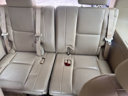 Used 2009 Cadillac Escalade AWD image 15