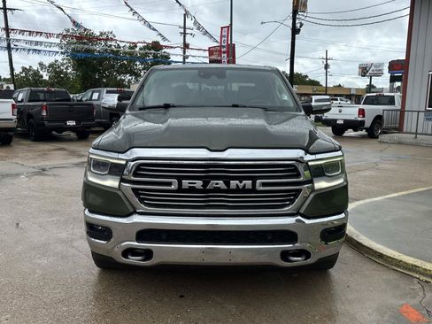 Used 2021 RAM 1500 Laramie AWD/4WD image 2