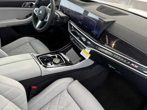 New 2026 BMW X5 xDrive40i w/ M Sport Package image 15