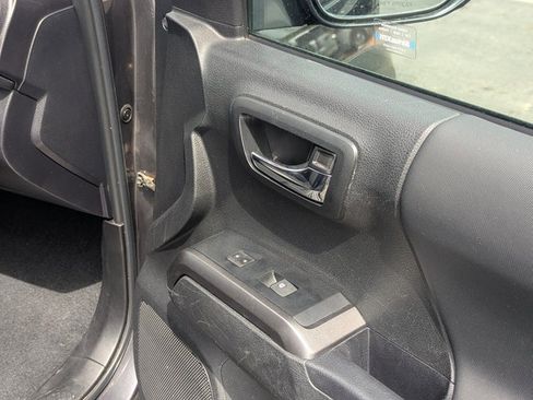 Used 2023 Toyota Tacoma TRD Off-Road w/ Technology Package image 36