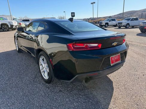 Used 2017 Chevrolet Camaro LT image 7