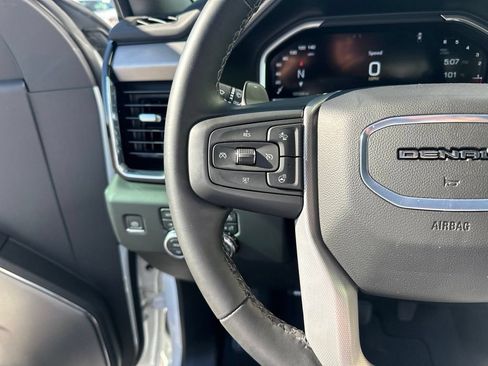 Used 2024 GMC Sierra 1500 Denali w/ Denali Reserve Package AWD/4WD image 19