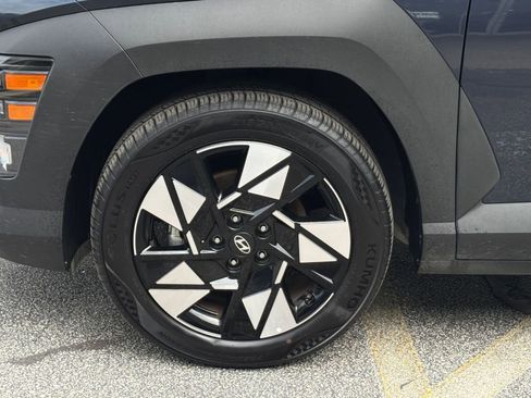 Used 2025 Hyundai Kona SEL image 32