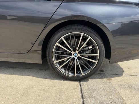 Used 2023 BMW 540i w/ Executive Package RWD image 12