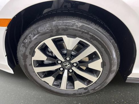 New 2026 Honda Odyssey EX-L image 10