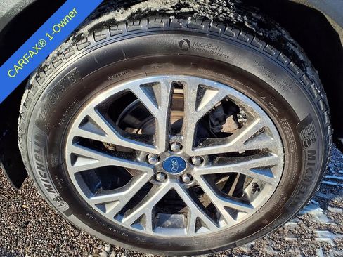 Used 2021 Ford Escape SEL w/ Technology Package image 9