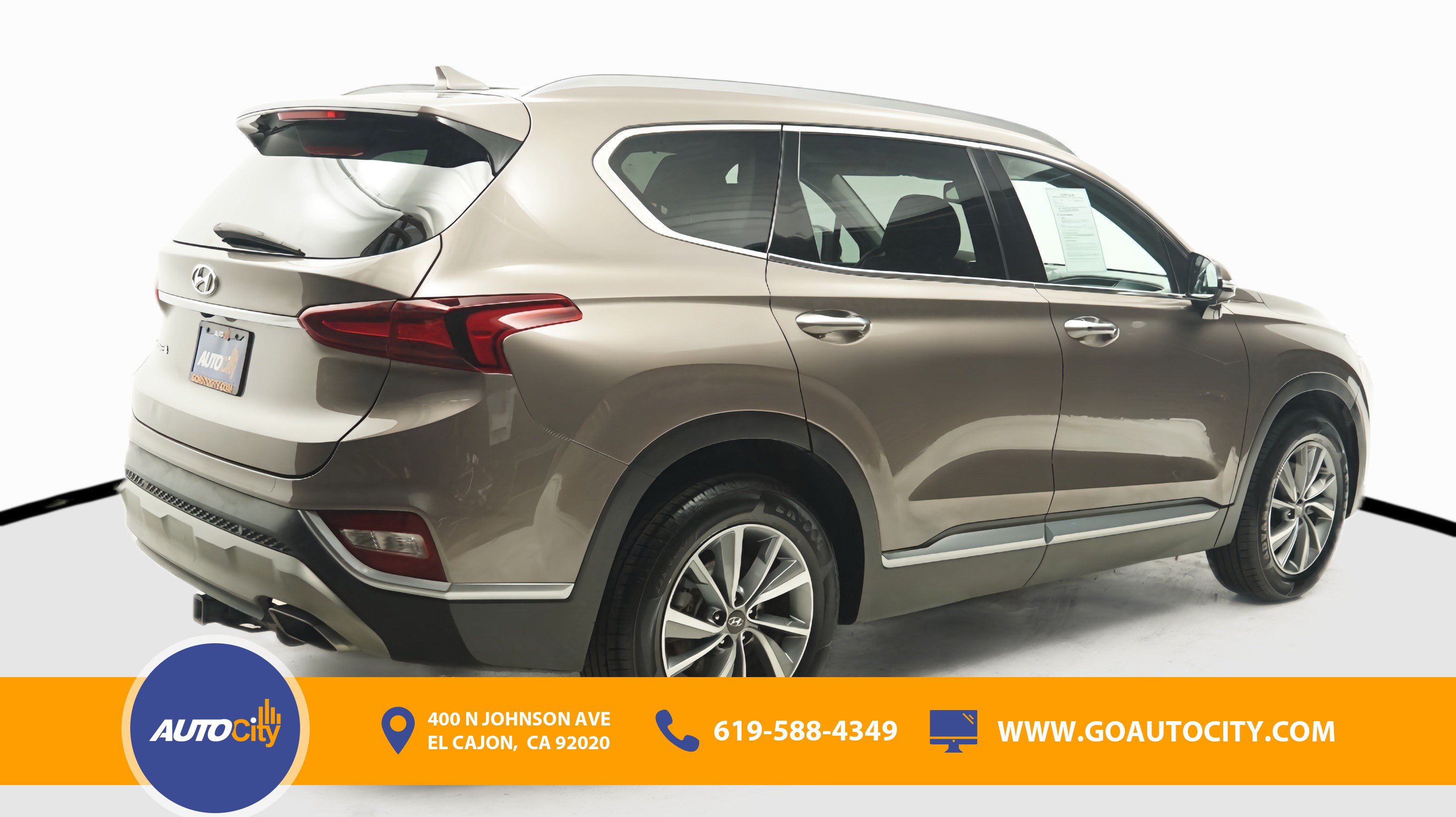Used 2020 Hyundai Santa Fe SEL w/ Convenience + Premium Package FWD image 6