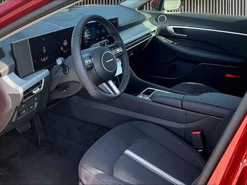 New 2026 Hyundai Sonata SEL FWD image 7