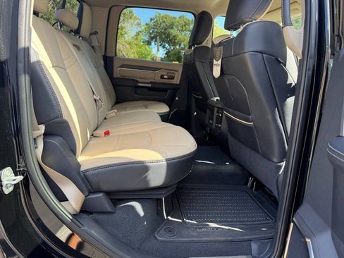 Used 2020 RAM 2500 Limited AWD/4WD image 57