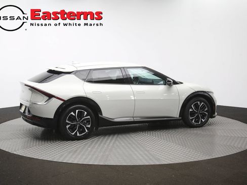 Used 2022 Kia EV6 Wind w/ Wind Technology Package AWD/4WD image 40