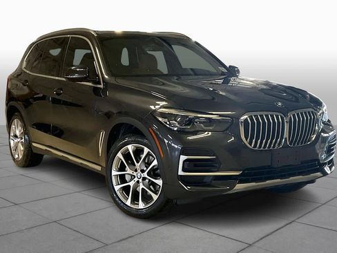 Certified 2023 BMW X5 xDrive40i w/ Premium Package image 2