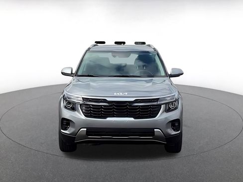 Used 2025 Kia Seltos S FWD image 4