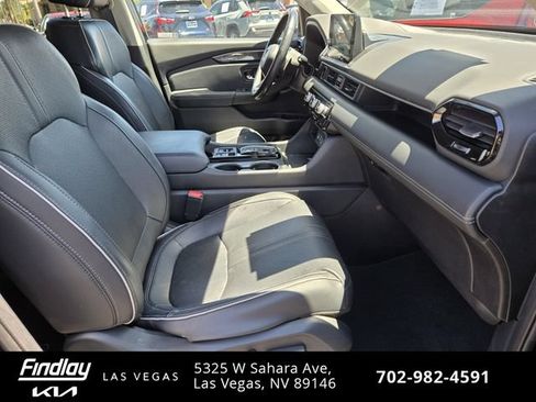 Used 2023 Honda Pilot Elite image 21