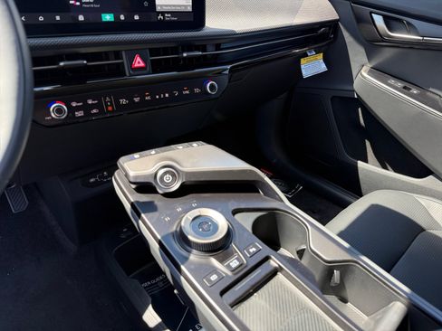 New 2026 Kia EV6 Wind RWD image 13