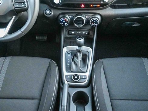 New 2026 Hyundai Venue SEL image 20