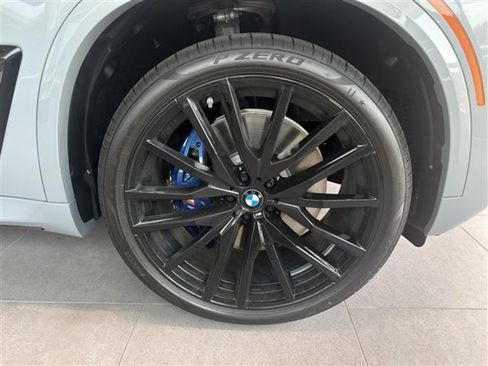 New 2026 BMW X5 M60i image 8