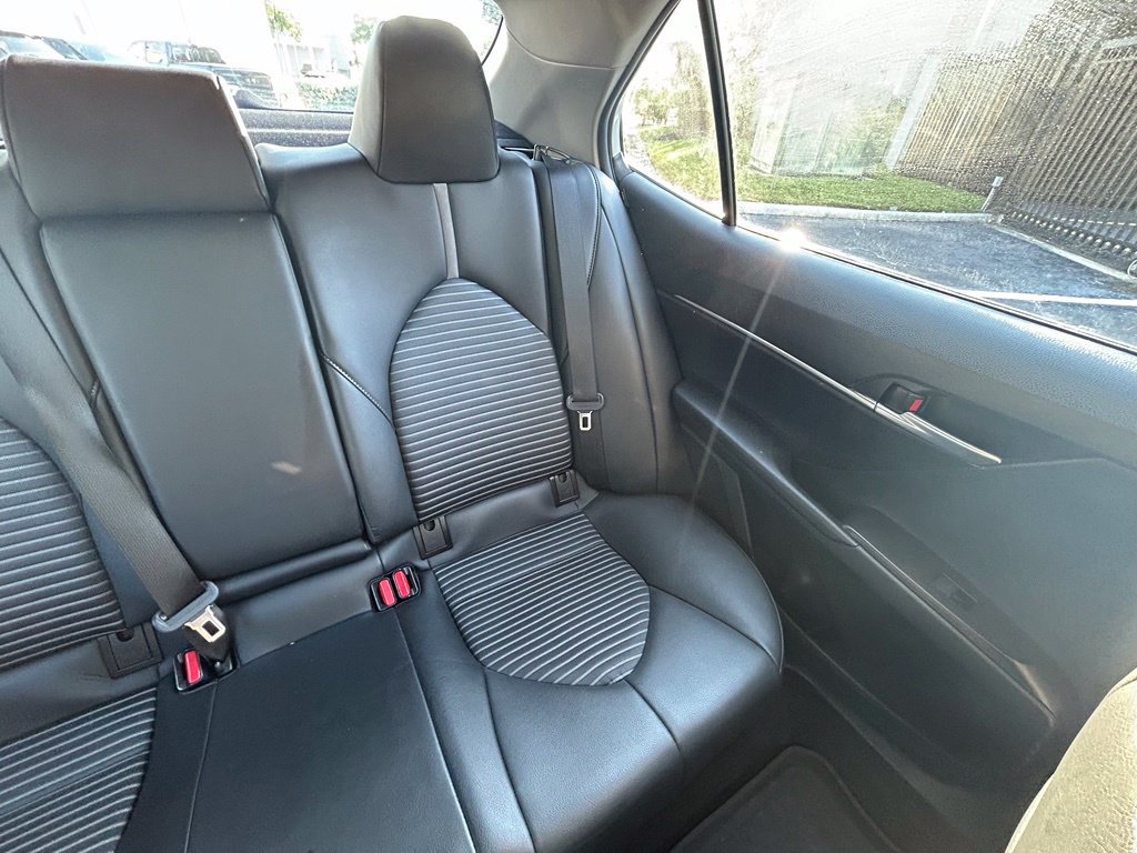 Used 2024 Toyota Camry SE w/ Cold Weather Package FWD image 14