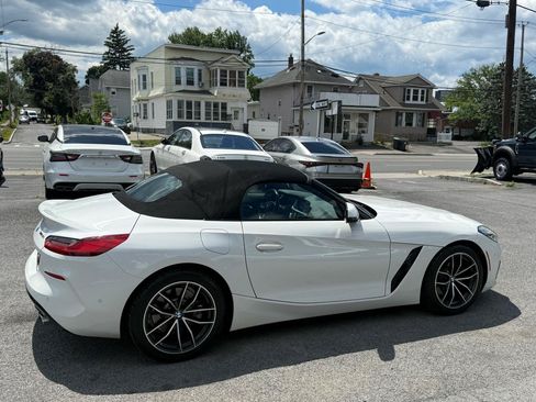 Used 2019 BMW Z4 sDrive30i w/ Convenience Package RWD image 40
