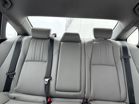 Certified 2018 Honda Accord EX-L image 9