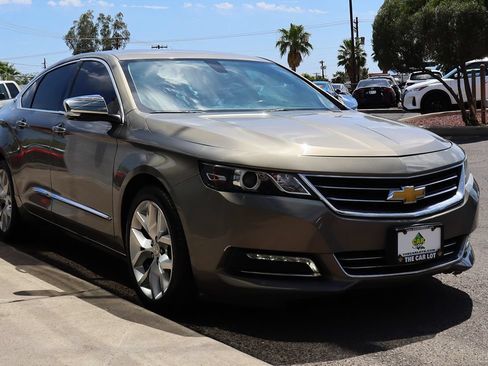 Used 2019 Chevrolet Impala Premier FWD image 14