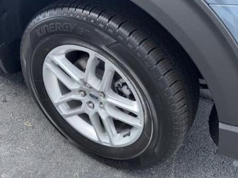 New 2026 Ford Explorer Active image 18