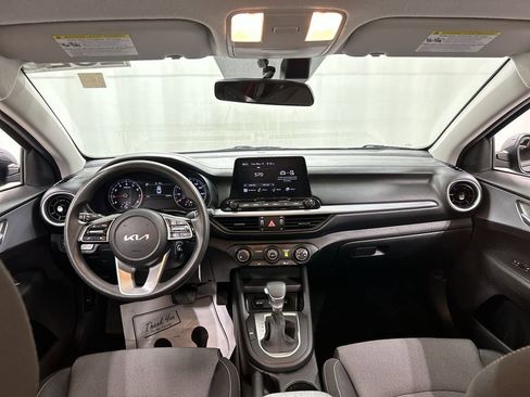 Certified 2023 Kia Forte LXS FWD image 18