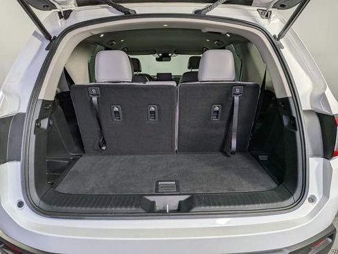 Used 2023 Honda Pilot EX-L image 10