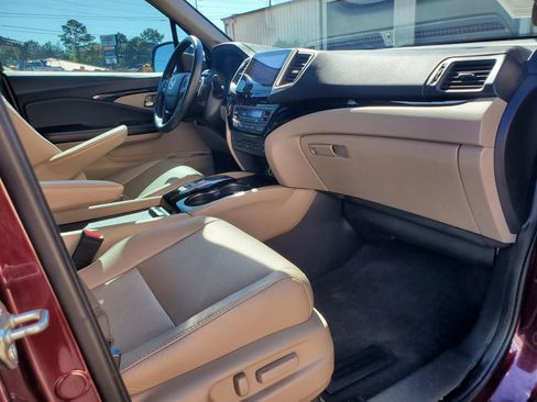 Used 2017 Honda Pilot Elite image 24