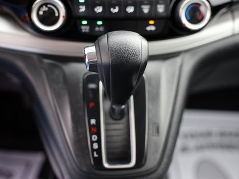 Used 2016 Honda CR-V SE image 25