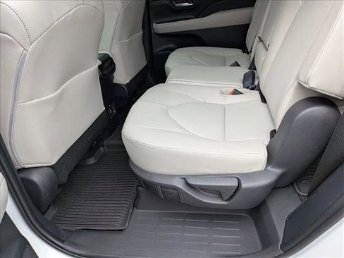New 2026 Toyota Grand Highlander AWD image 15