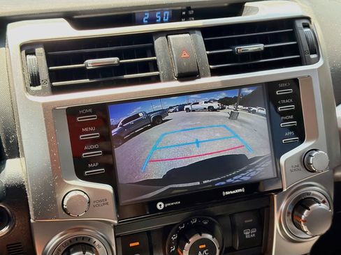Used 2022 Toyota 4Runner SR5 AWD/4WD image 14