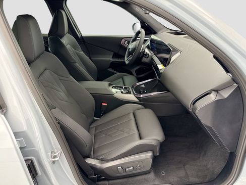 New 2026 BMW X3 xDrive30i w/ Premium Package AWD/4WD image 18
