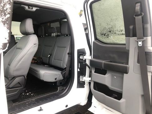 New 2026 Ford F550 4x4 Supercab Super Duty image 22