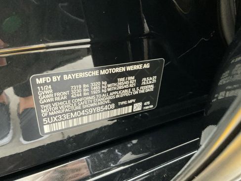 Certified 2025 BMW X7 M60i w/ Executive Package image 35