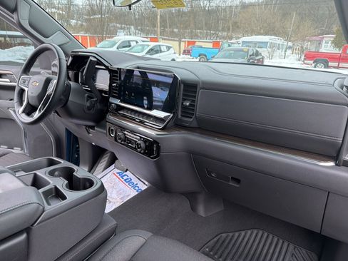 Used 2024 Chevrolet Silverado 1500 LT w/ Protection Package image 26